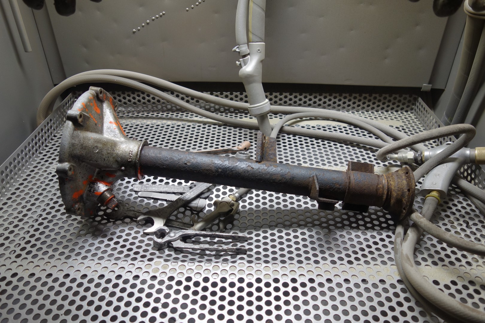 How do you change your gear axle oil? World of Reliant,